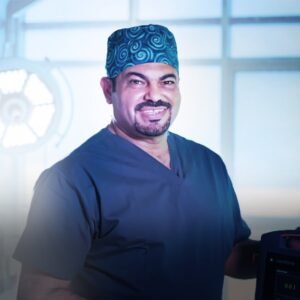 د. أكرم سمور – دكتور مسالك بولية عربي بالقرب من كولن Overath