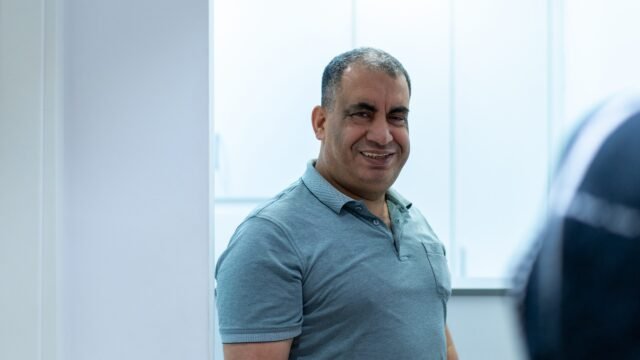 دكتور محمد أبو حمادة – طبيب أسنان عربي في برلين Neukölln