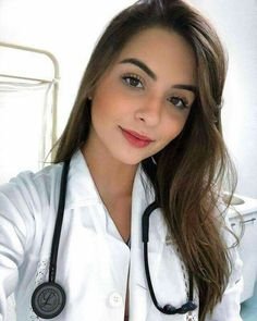 د. أحلام النعيمي – طبيبة عامة عربية في فرانكفورت Hanau