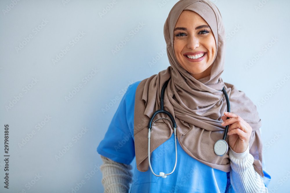 د. سميرة صبري – طبيبة نسائية عربية في دورتموند